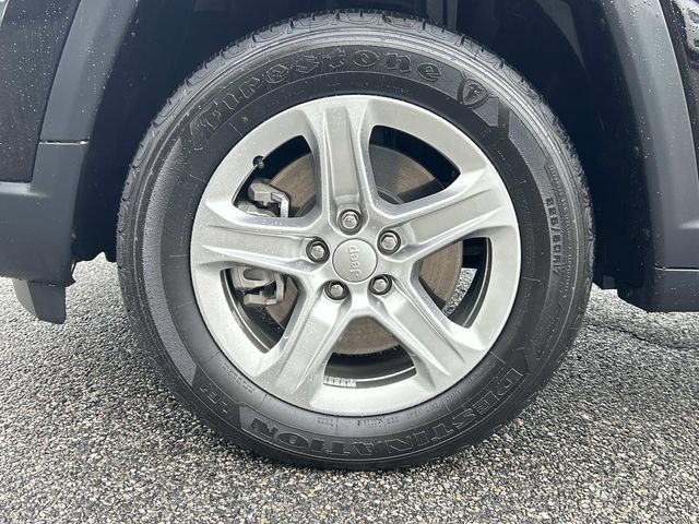 Used 2023 Jeep Compass Latitude AWD/4WD image 9