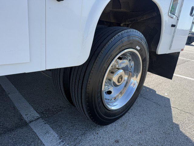 Used 2016 RAM 5500 Tradesman w/ Power Accessory Group RWD image 14