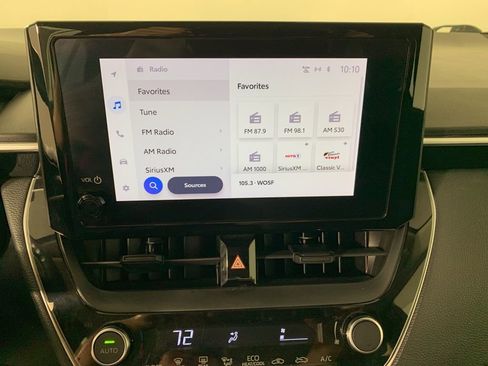 Used 2023 Toyota Corolla LE image 23