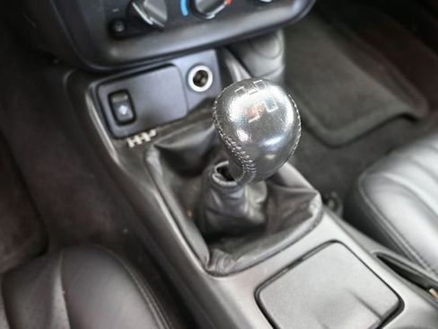 Used 2002 Chevrolet Camaro Z28 w/ Sport Appearance Pkg RWD image 21