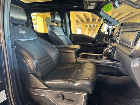 Used 2024 Ford F350 Platinum image 27