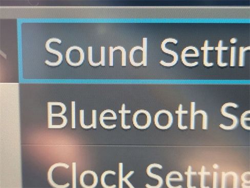 Used 2025 Honda CR-V LX image 17