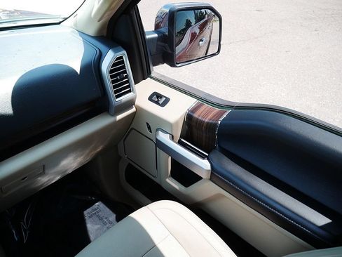 Used 2015 Ford F150 Lariat AWD/4WD image 25