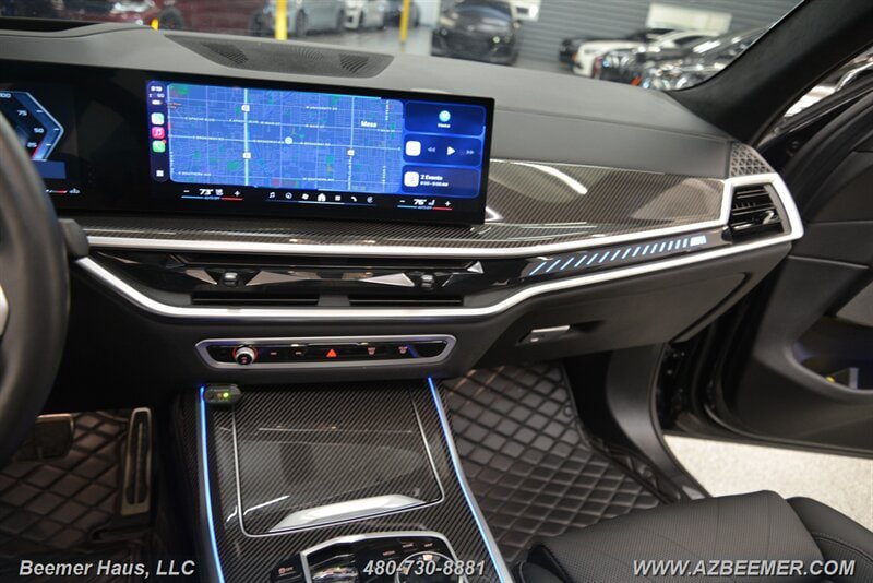 Used 2026 BMW X7 M60i AWD/4WD image 32