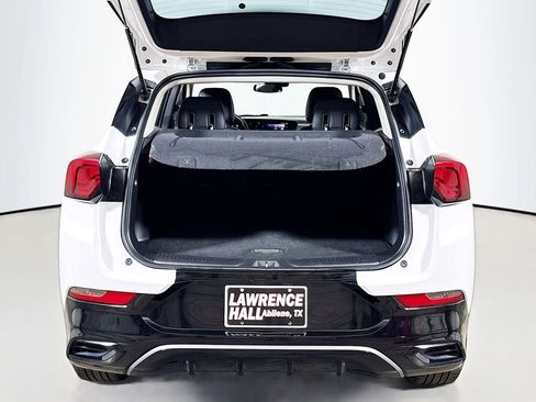 Used 2024 Buick Encore GX Sport Touring AWD/4WD image 22