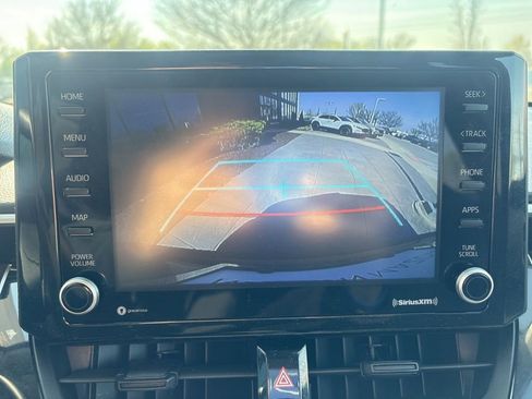 Used 2022 Toyota Corolla Cross LE image 13