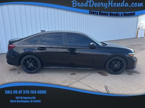 Used 2025 Honda Civic Sport image 1