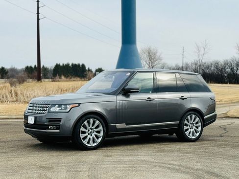 Used 2017 Land Rover Range Rover HSE image 4