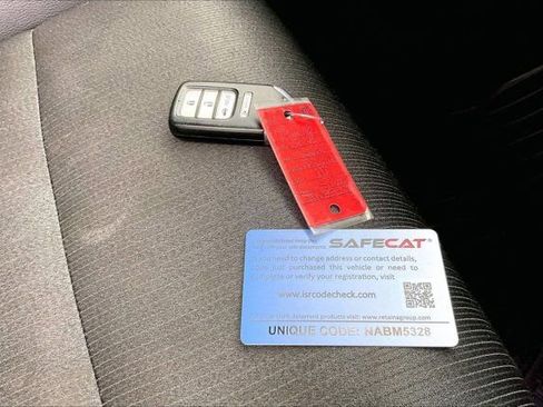 Used 2018 Honda Accord Sport image 9