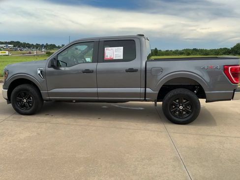 Used 2023 Ford F150 XLT AWD/4WD image 5