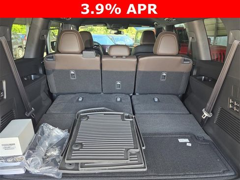 New 2026 Nissan Armada SL image 14