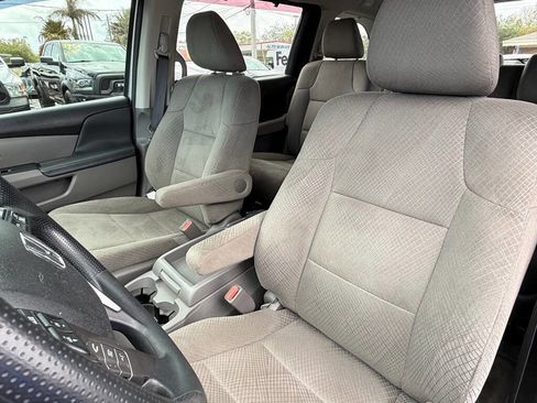 Used 2015 Honda Odyssey EX image 14
