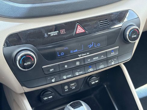 Used 2017 Hyundai Tucson SE Plus w/ Cargo Package AWD/4WD image 33