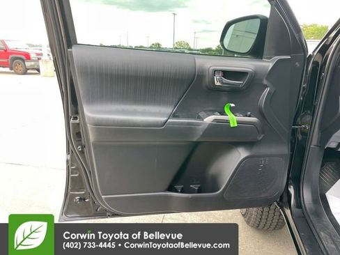 Used 2023 Toyota Tacoma TRD Off-Road AWD/4WD image 18