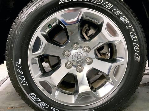 Used 2022 RAM 1500 Big Horn AWD/4WD image 9