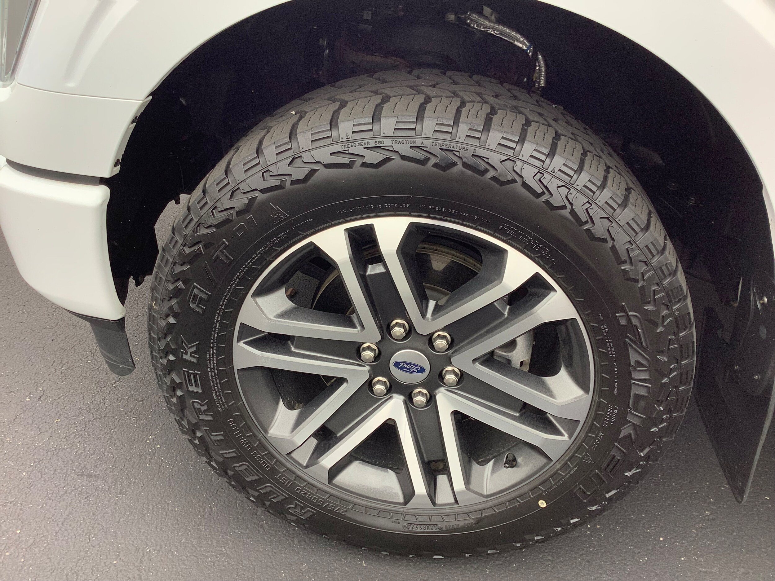 Used 2022 Ford F150 XL w/ STX Appearance Package AWD/4WD image 4