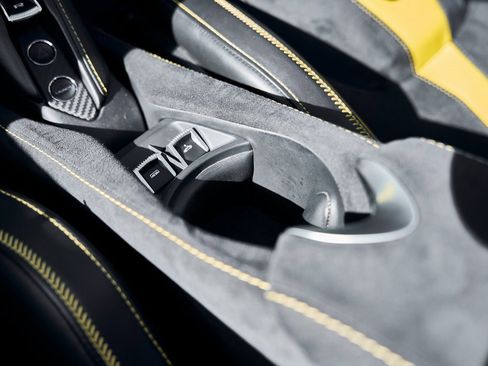 Used 2020 McLaren 720S Luxury image 68