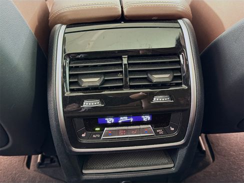 Used 2023 BMW X5 M50i w/ Climate Comfort Package image 28