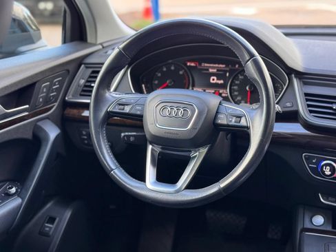 Used 2019 Audi Q5 2.0T Premium AWD/4WD image 27
