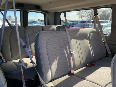 Used 2023 Chevrolet Express 3500 LS RWD image 15