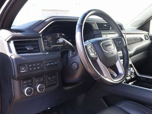 Used 2022 GMC Yukon Denali w/ Max Trailering Package AWD/4WD image 26