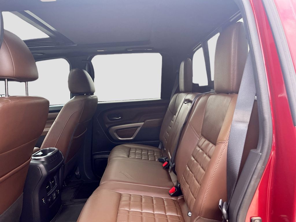 Used 2024 Nissan Titan Platinum Reserve w/ Moonroof Package AWD/4WD image 26