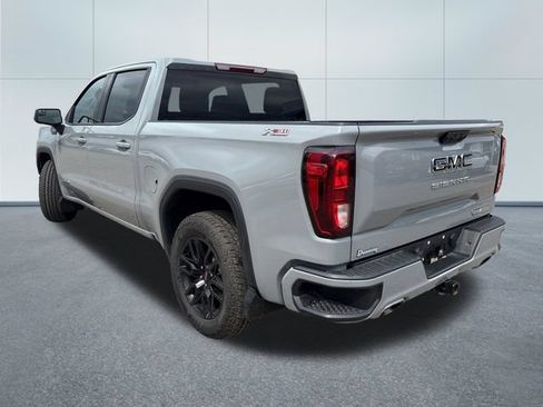 Used 2024 GMC Sierra 1500 Elevation w/ X31 Off-Road Package AWD/4WD image 2