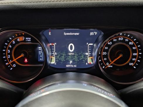 Used 2023 Jeep Wrangler Unlimited Rubicon 392 w/ Xtreme Recon 35" Tire Package AWD/4WD image 4