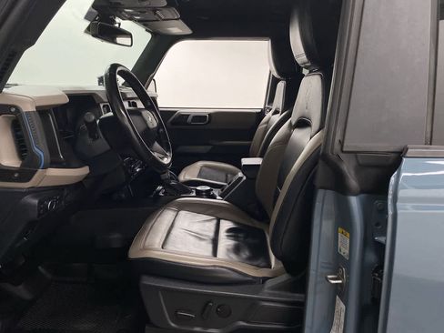 Used 2022 Ford Bronco Wildtrak image 13