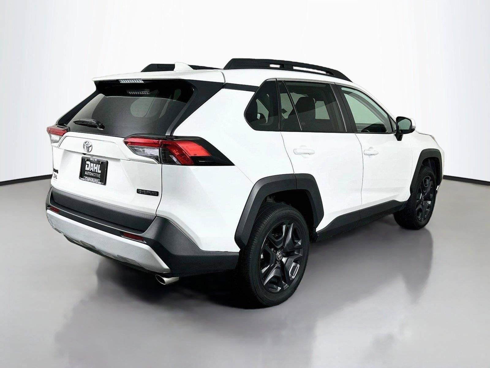 Used 2024 Toyota RAV4 Adventure AWD/4WD image 13