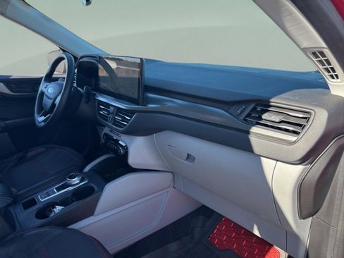 Used 2023 Ford Escape Active w/ Tech Pack #1 image 35