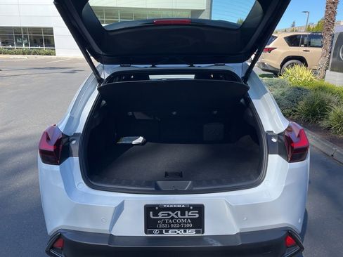 New 2026 Lexus UX 300h AWD image 16