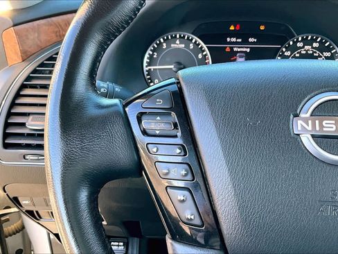 Used 2023 Nissan Armada SL image 24