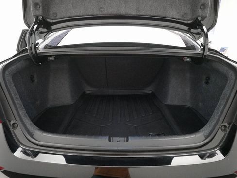 Used 2019 Honda Accord Sport image 10