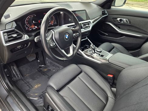 Used 2020 BMW 330i Sedan w/ Convenience Package image 10