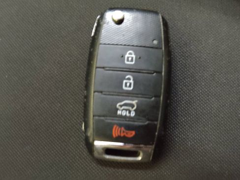 Used 2019 Kia Soul FWD image 32