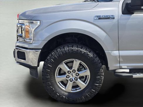 Used 2020 Ford F150 XLT w/ Equipment Group 302A Luxury AWD/4WD image 6