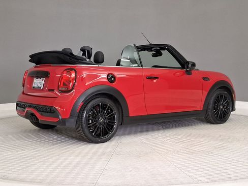 Certified 2023 MINI Cooper S FWD image 7
