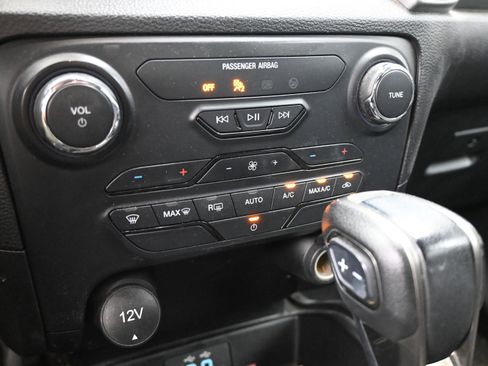 Used 2022 Ford Ranger XLT w/ Equipment Group 301A Mid RWD image 30