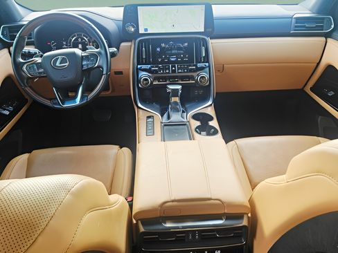 Used 2022 Lexus LX 600 4WD w/ Accessory Package (Z1) image 26