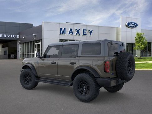 New 2026 Ford Bronco Outer Banks AWD/4WD image 4