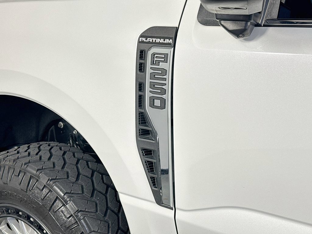 Used 2024 Ford F250 Platinum AWD/4WD image 29