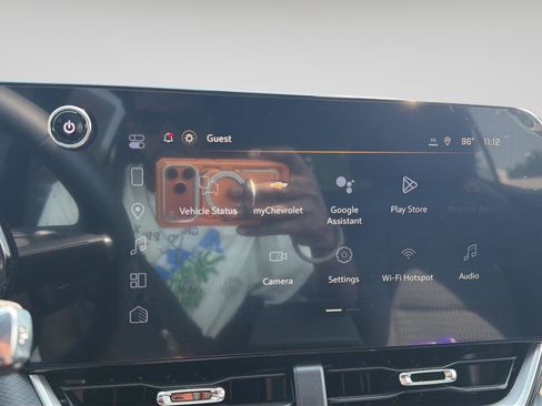 New 2026 Chevrolet Equinox LT w/ Safety and Technology Package FWD image 22