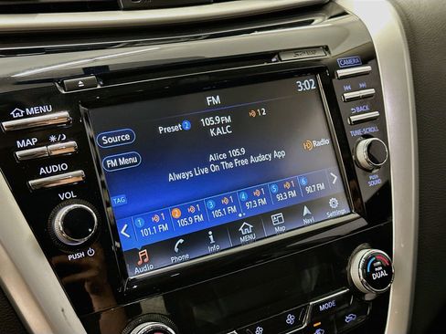 Used 2017 Nissan Murano Platinum w/ Platinum Technology Package AWD/4WD image 21