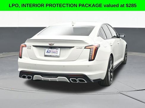 Used 2022 Cadillac CT5 V w/ Premium Package RWD image 14