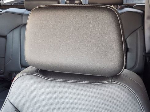 Used 2022 Chevrolet Silverado 1500 LTZ w/ Z71 Off-Road Package image 22