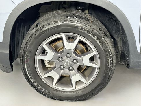 Certified 2023 Honda Passport TrailSport image 31