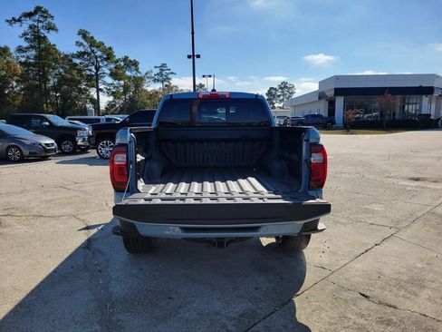 New 2026 GMC Canyon Denali image 7