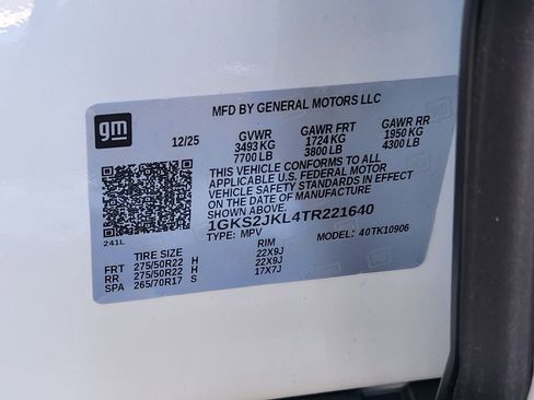 New 2026 GMC Yukon XL Denali w/ Sun & Power Step Package image 24