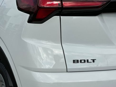 New 2027 Chevrolet Bolt LT w/ Comfort Package FWD image 25